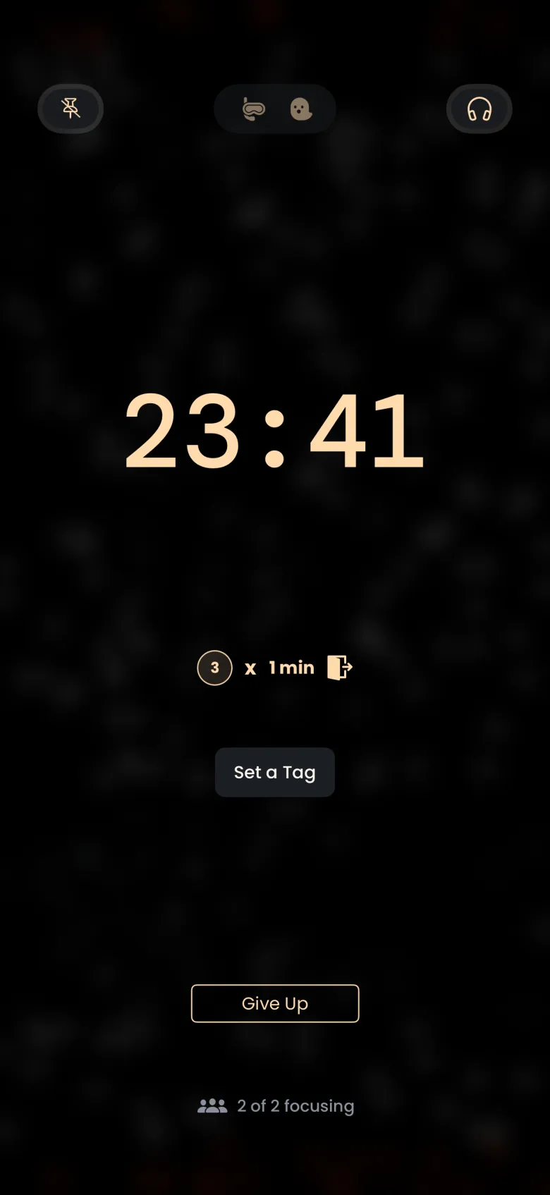 Deep Focus timer at 23:41 with a grace allowance of 3 x 1 min, a Set a Tag button, a Give Up button and the line 2 of 2 focusing at the bottom.
